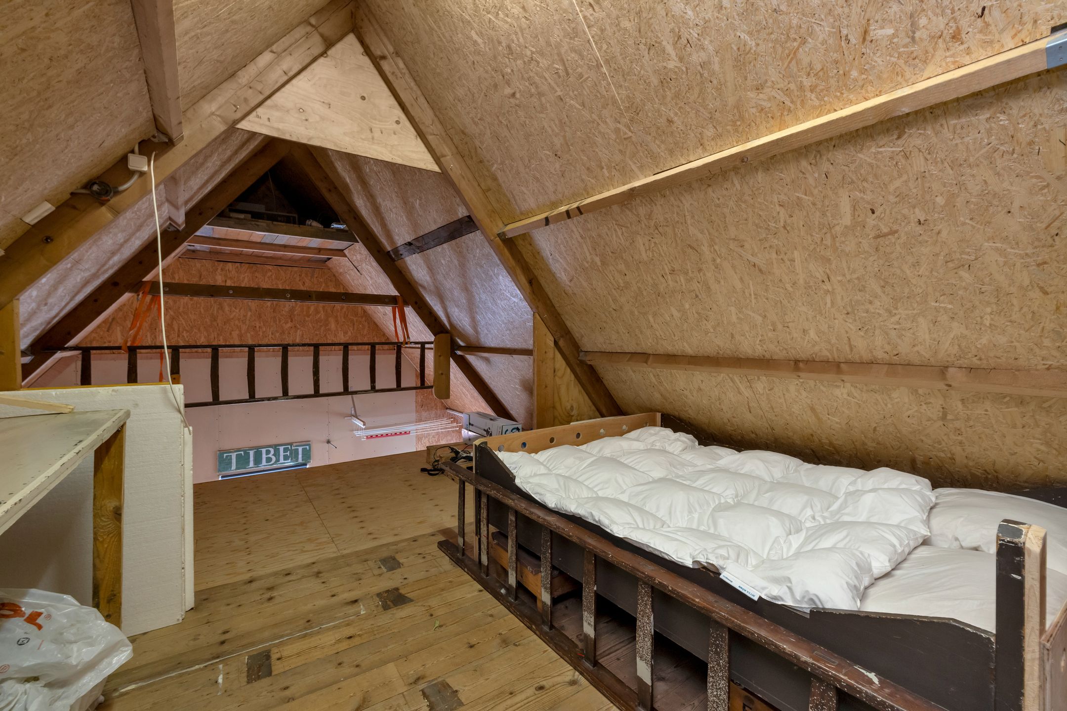 Photo 39 of Eastein 5