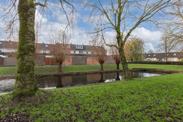 Photo 37 of Workumstraat 69