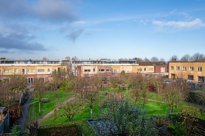 Photo 30 of Albaststraat 37