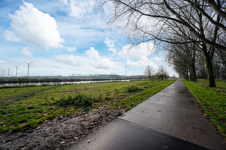 Photo 40 of Albaststraat 37