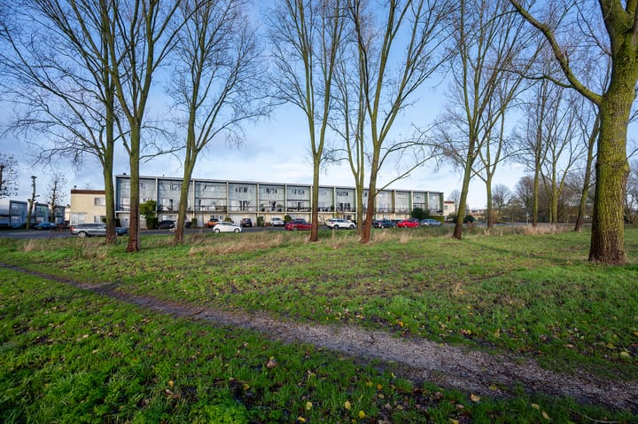 Photo 43 of Albaststraat 37