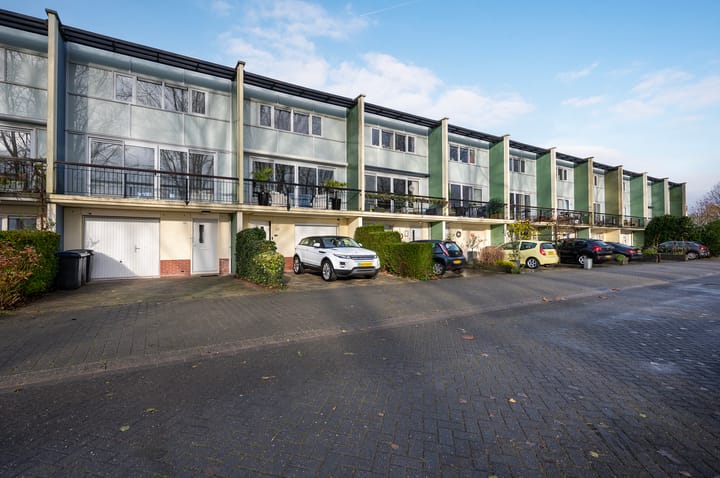 Photo 44 of Albaststraat 37