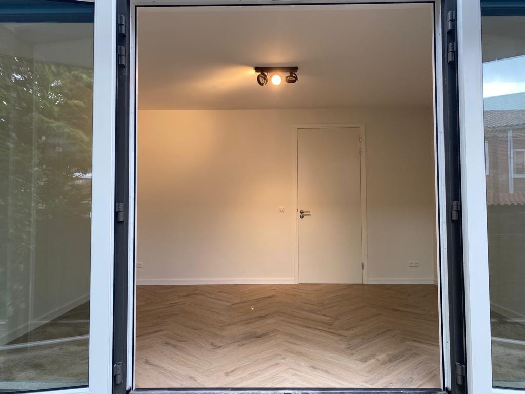 Foto 11 van Kruisweg 943-C