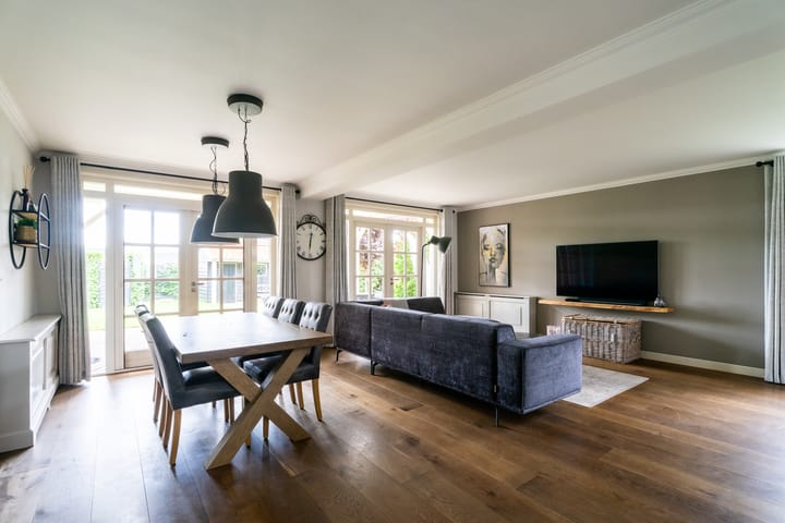 Foto 2 van Burgemeester Honijkstr 41