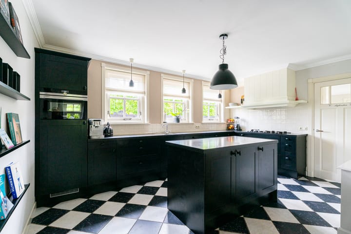 Foto 3 van Burgemeester Honijkstr 41