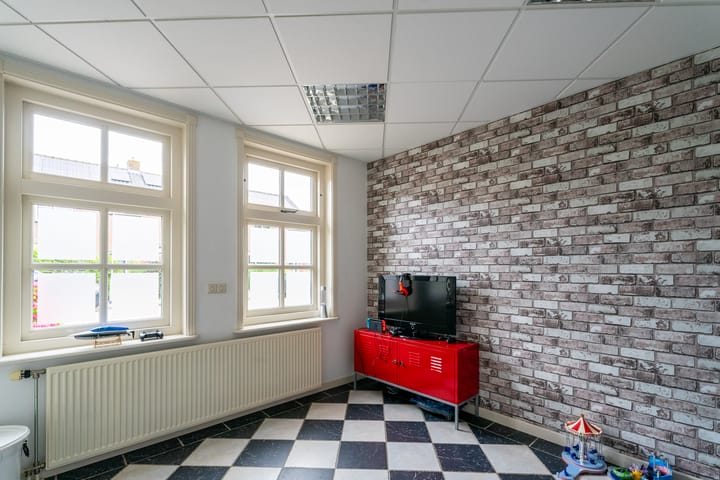 Foto 16 van Burgemeester Honijkstr 41