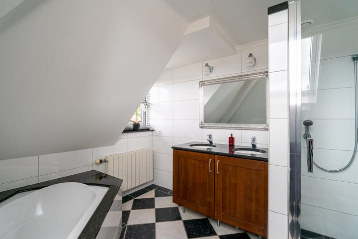 Foto 27 van Burgemeester Honijkstr 41