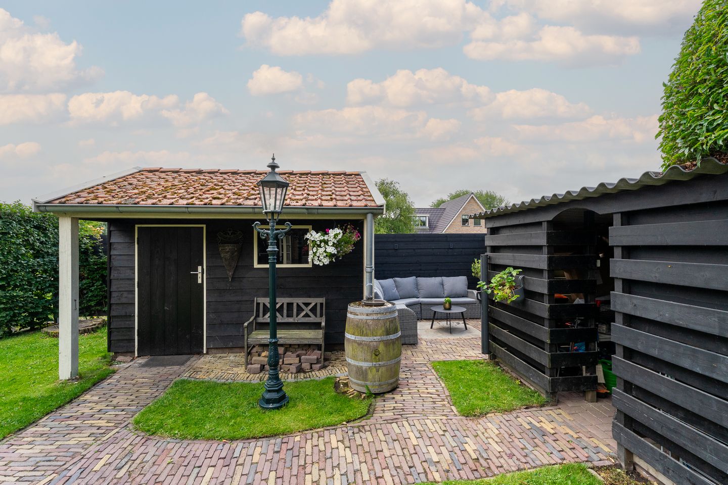 Photo 35 of Burgemeester Honijkstr 41