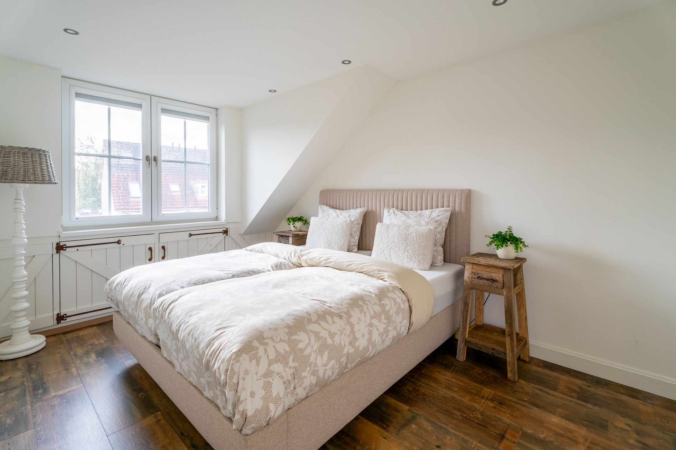 Foto 15 van Robert Stolzhof 210