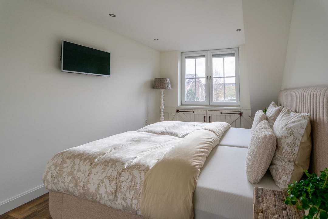 Foto 16 van Robert Stolzhof 210