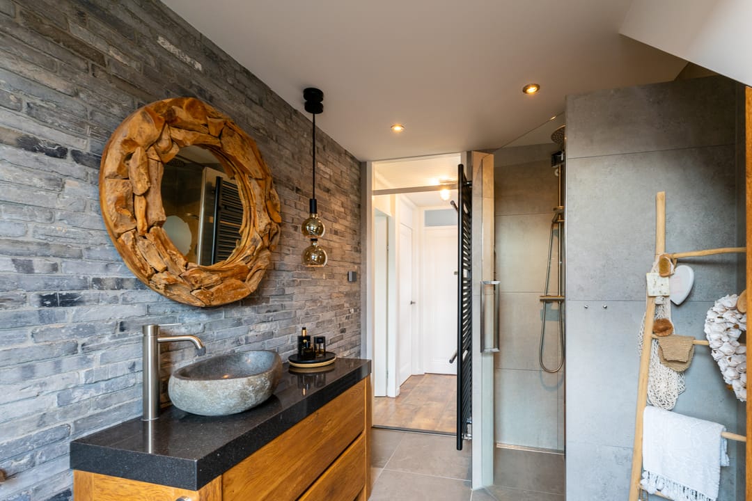 Foto 22 van Robert Stolzhof 210