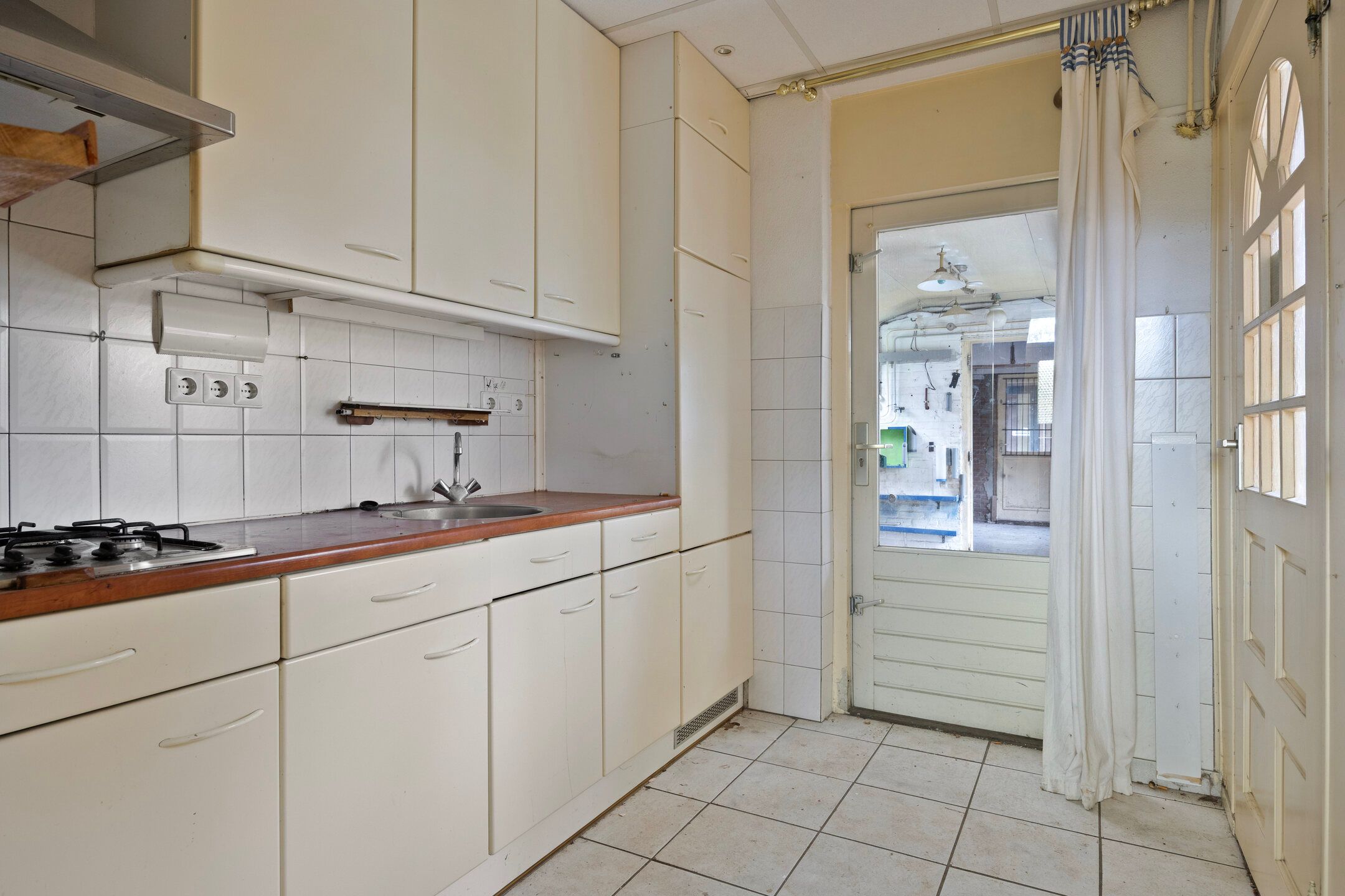 Photo 12 of Eikenstraat 8