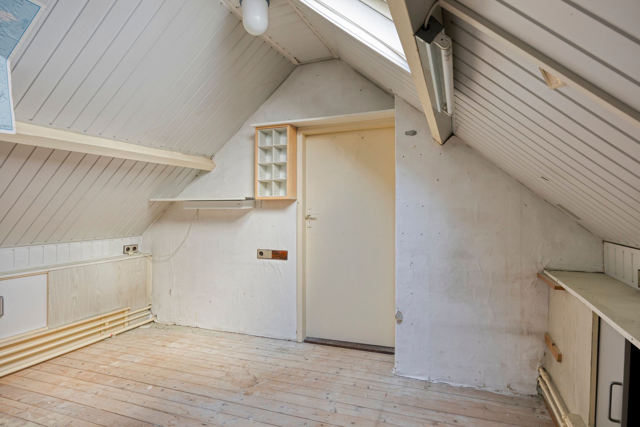 Photo 24 of Eikenstraat 8