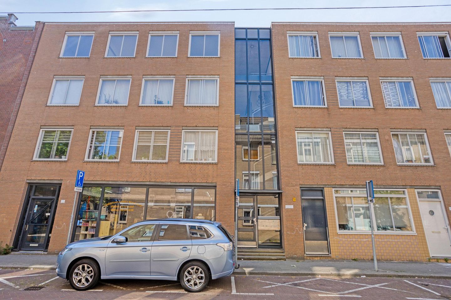 Foto 19 van Adrianastraat 71