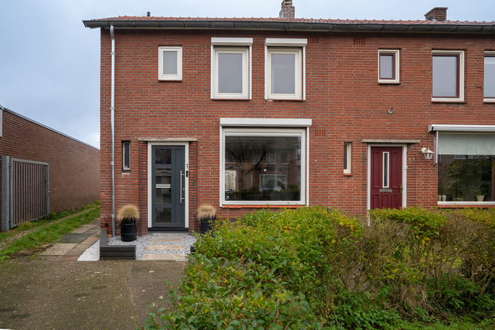 Foto 5 van Lepelaarstraat 1