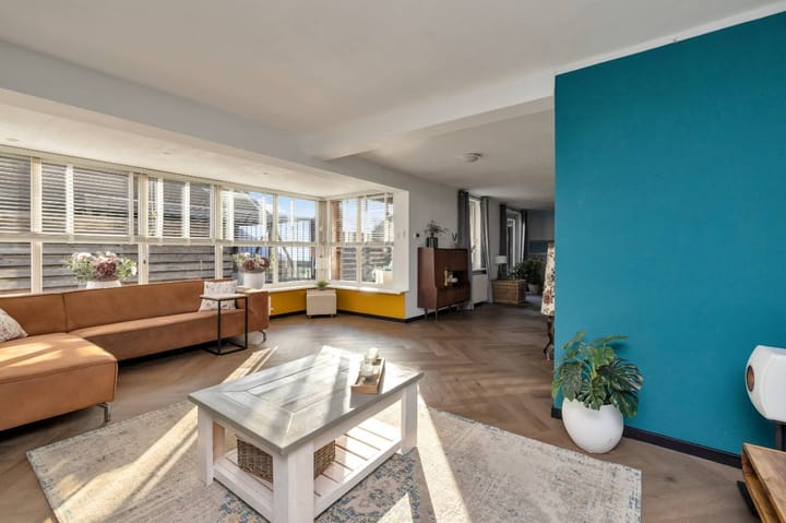 Photo 11 of Oosterstraat 42