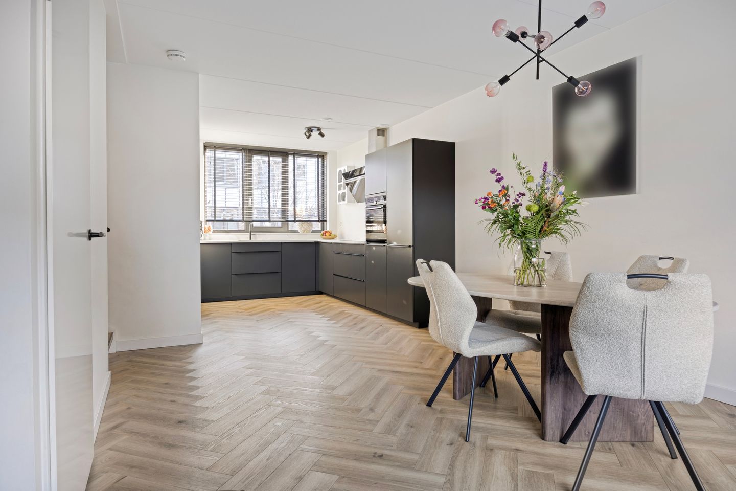 Foto 4 van Meerval 12