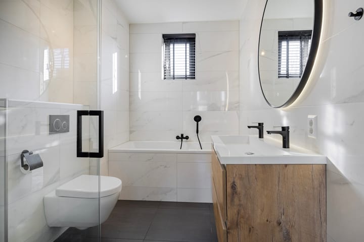 Photo 20 of Meerval 12