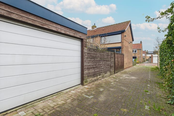 Foto 36 van Populierenstraat 15