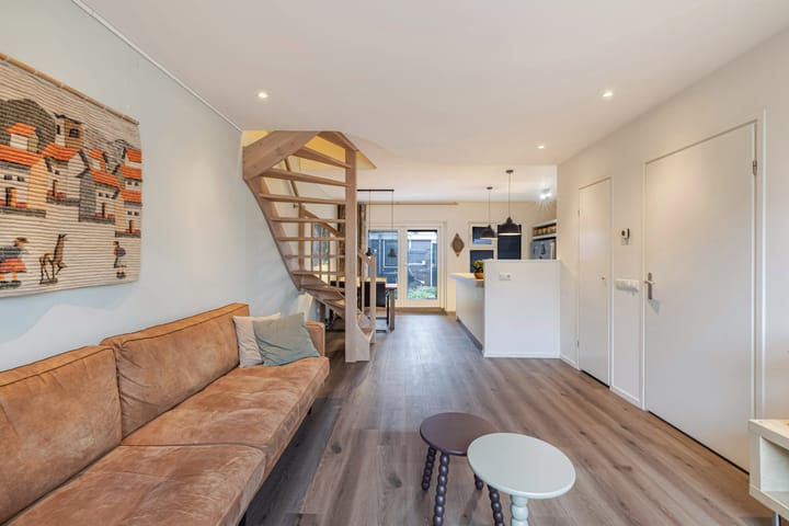 Foto 8 van Reggestraat 31