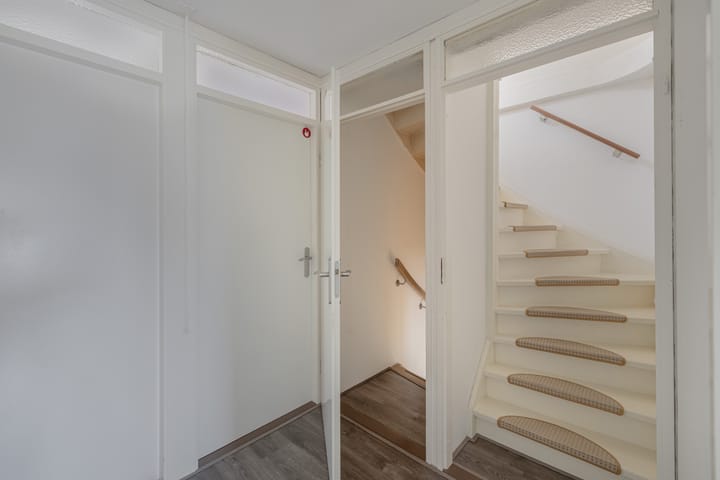 Foto 17 van Reggestraat 31