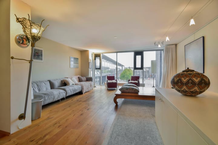 Foto 4 van Stadsplein 69