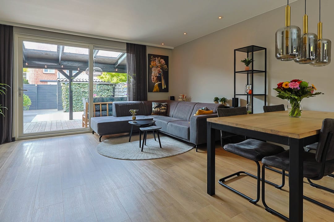 Foto 2 van Zadelmaker 28