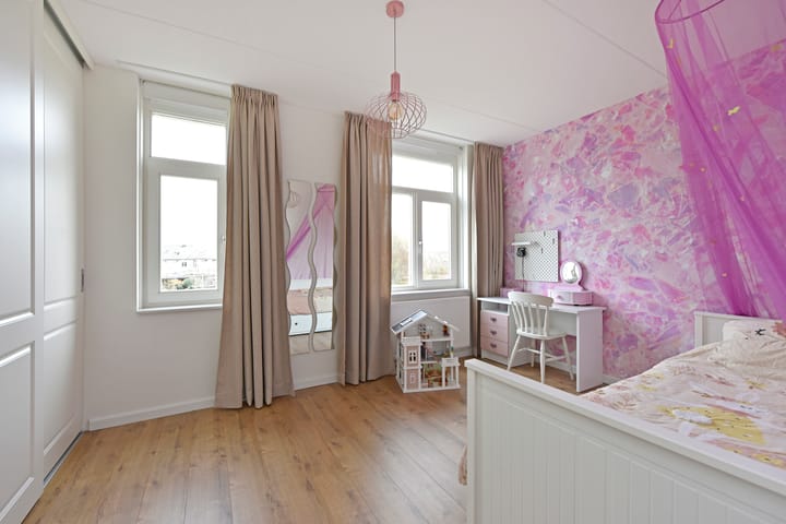 Photo 14 of Liguster 18