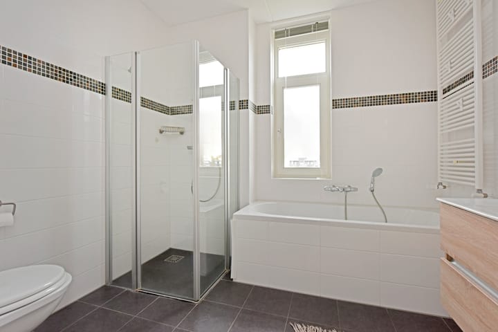 Photo 16 of Liguster 18