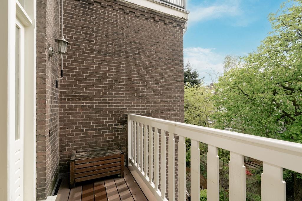 Photo 9 of Frans van Mierisstraat 69-2