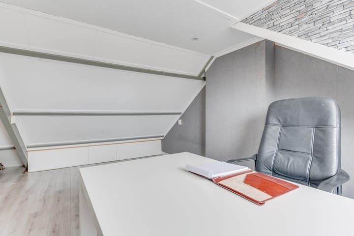 Photo 32 of Herenweg 27