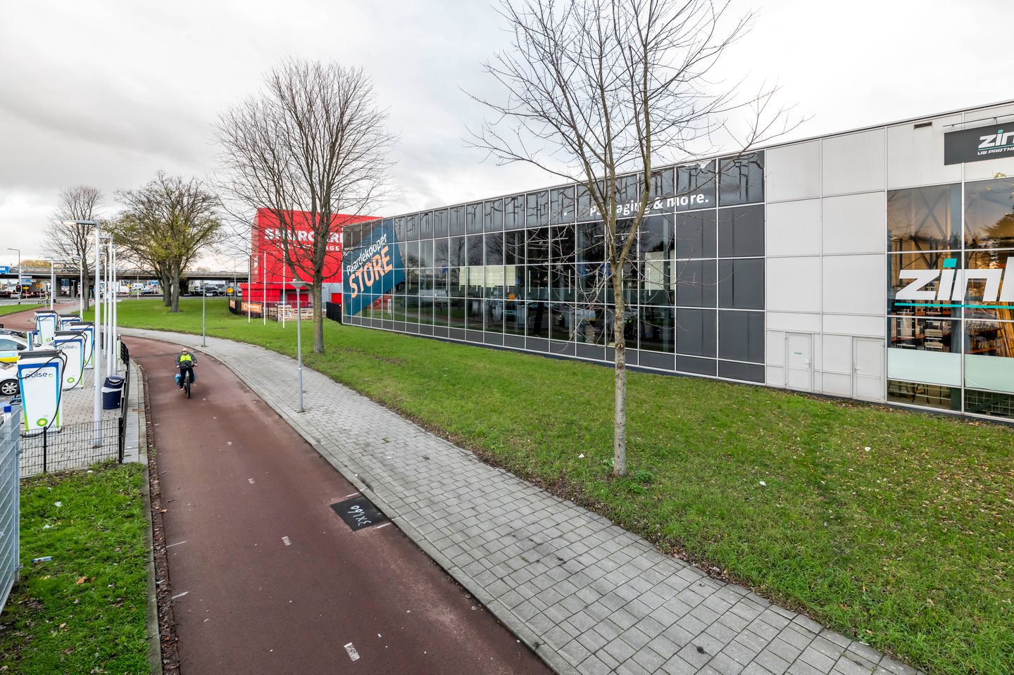 Bekijk foto 4 van Schuttevaerweg 41-A