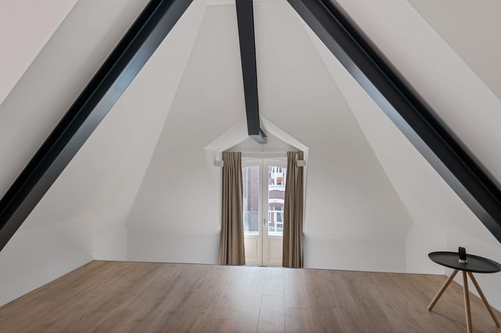 Foto 8 van Pieter Cornelisz. Hooftstraat 32-B