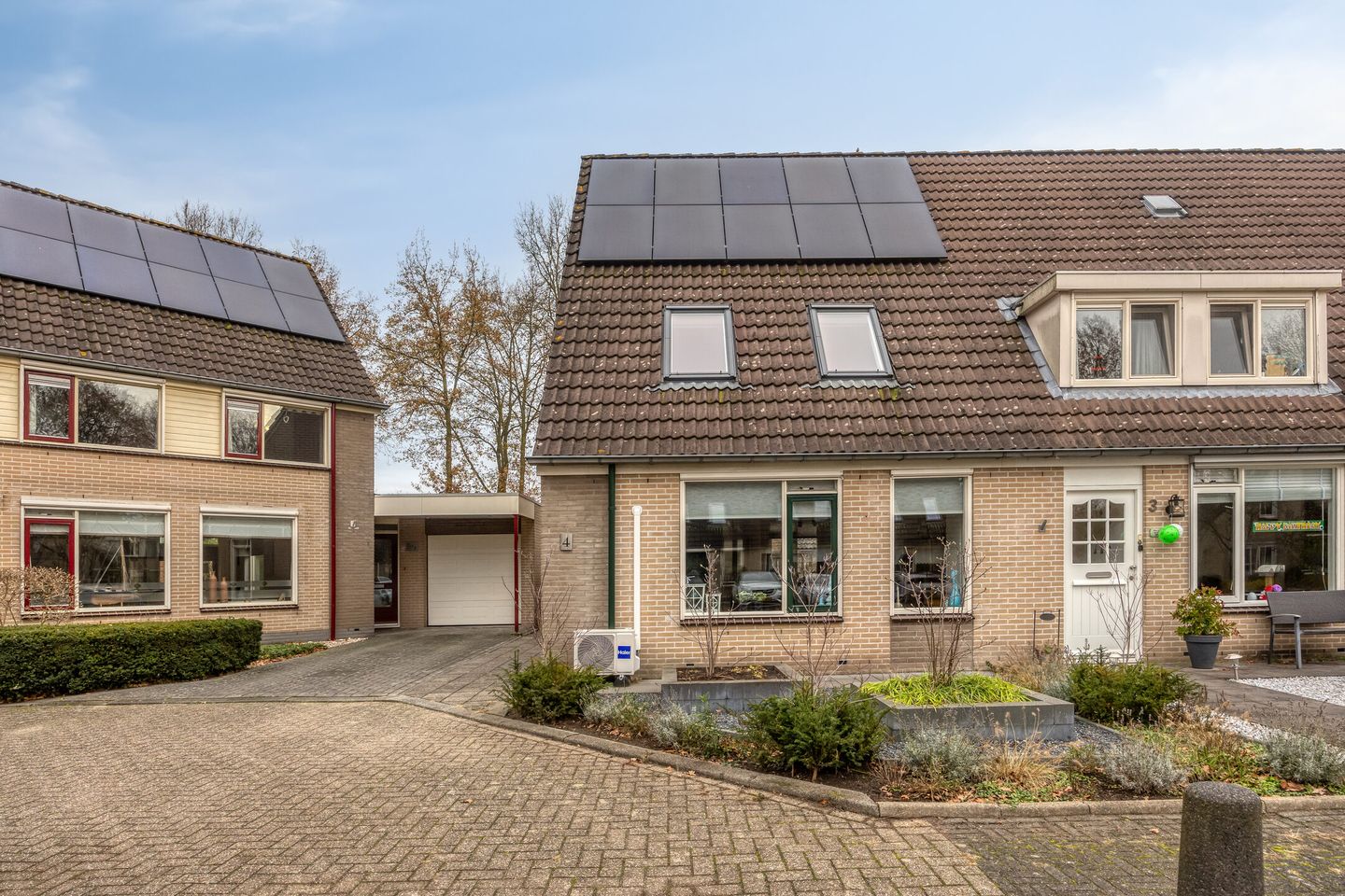 Foto 4 van Van Apeldoornshof 4