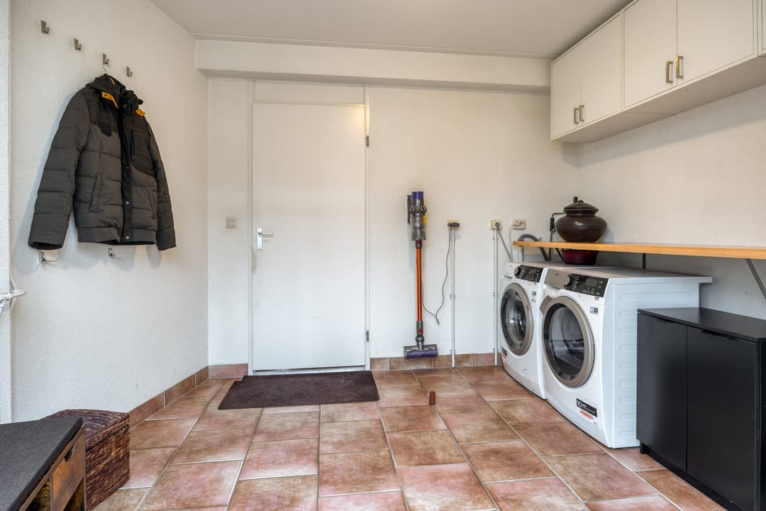 Foto 13 van Van Apeldoornshof 4