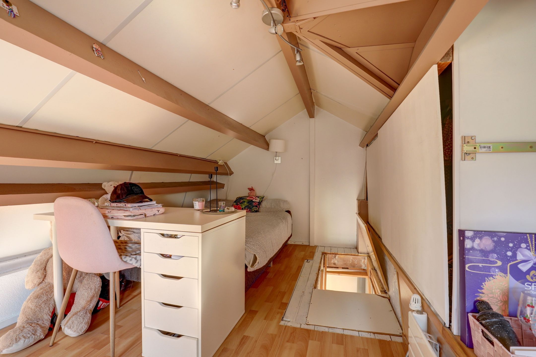 Foto 21 van Elzenstraat 2