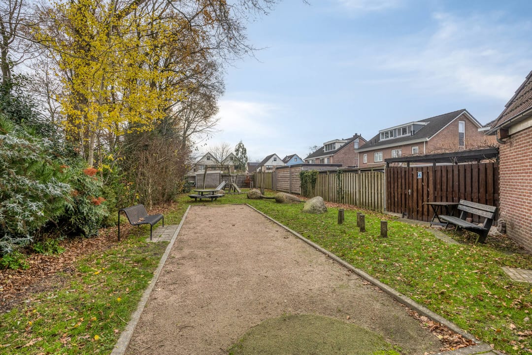 Foto 31 van Van Apeldoornshof 4