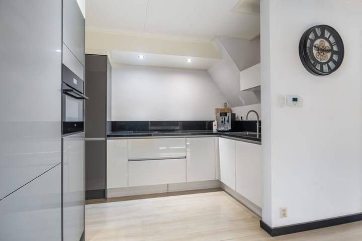 Foto 3 van Vincent van Goghstraat 52