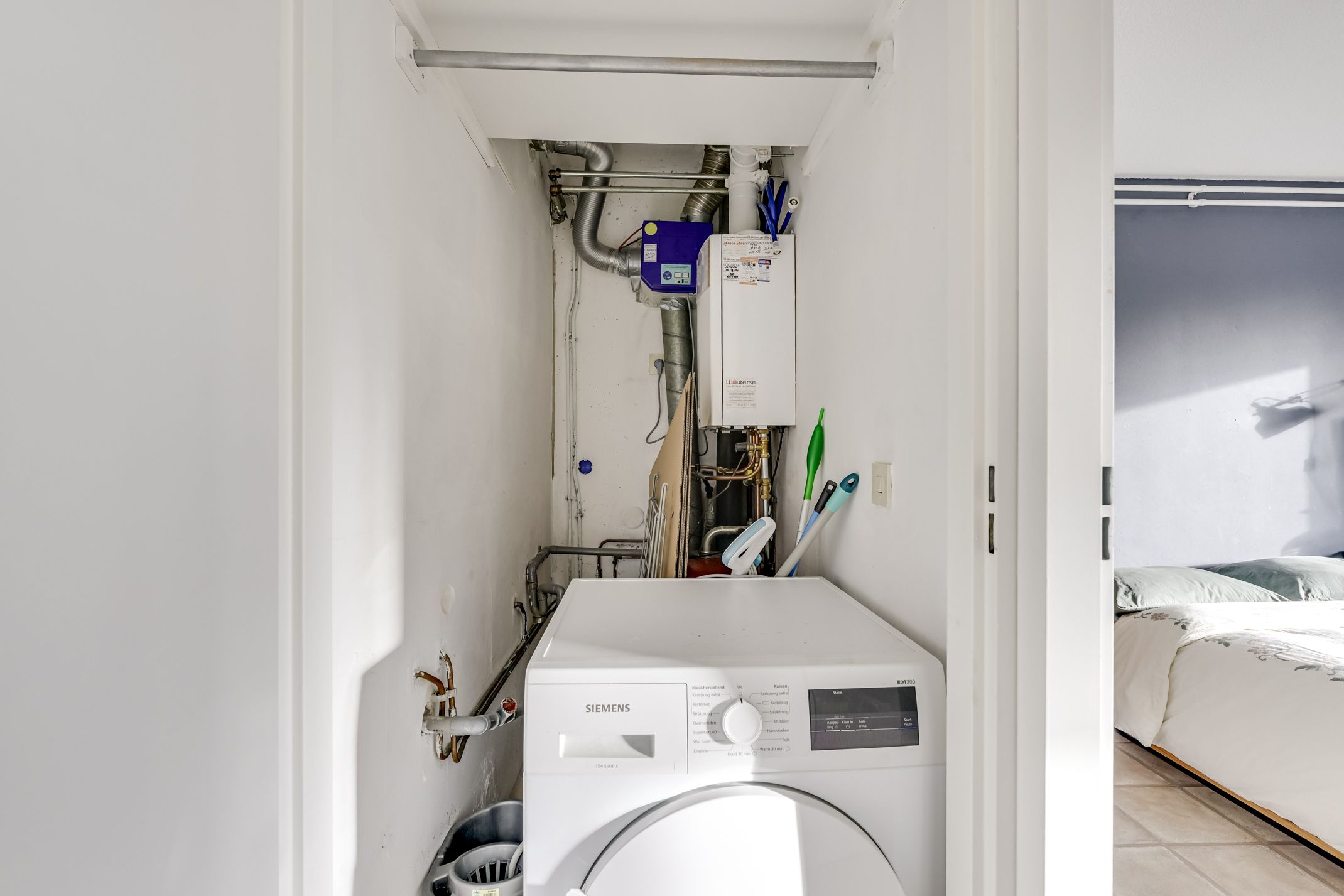 Photo 33 of Zwaardenburg 12