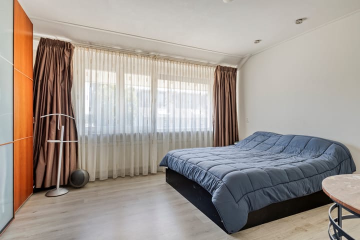 Foto 3 van Haya van Someren-Downerstraat 42