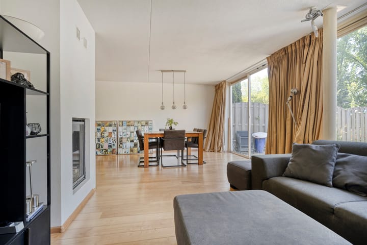 Foto 14 van Haya van Someren-Downerstraat 42