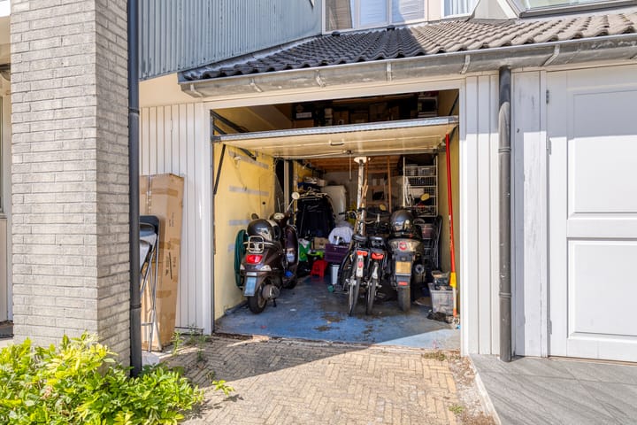 Foto 29 van Haya van Someren-Downerstraat 42