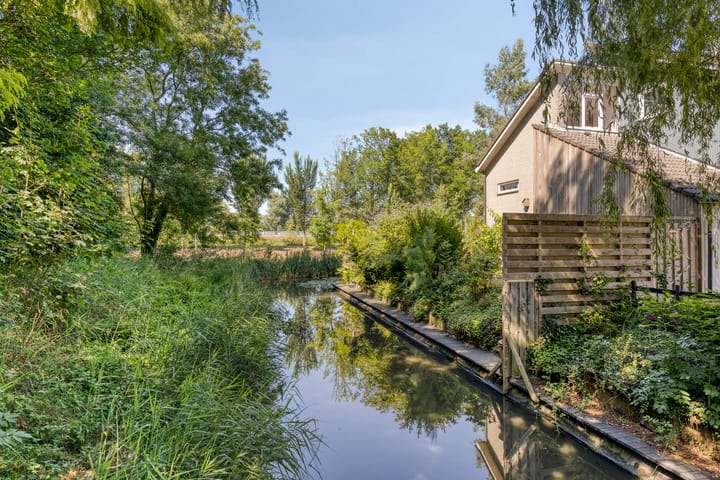 Foto 30 van Haya van Someren-Downerstraat 42