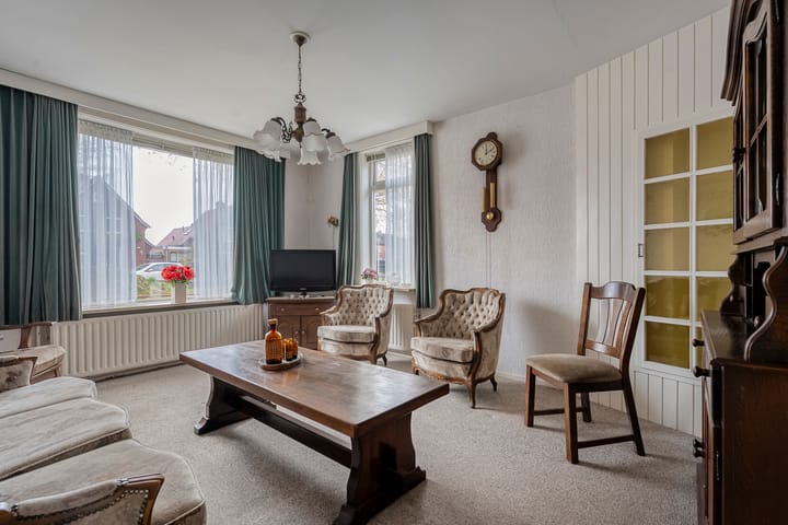 Photo 2 of Beatrixstraat 34