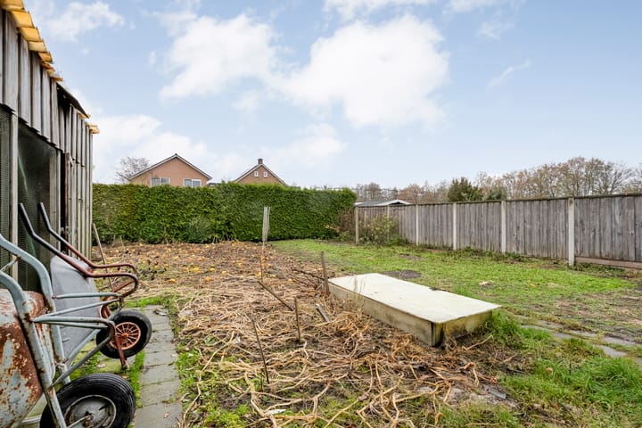 Photo 17 of Beatrixstraat 34