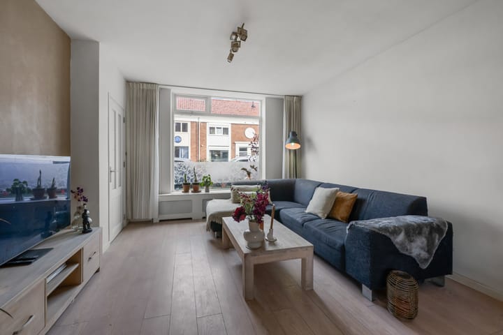 Photo 14 of Dekkerstraat 28