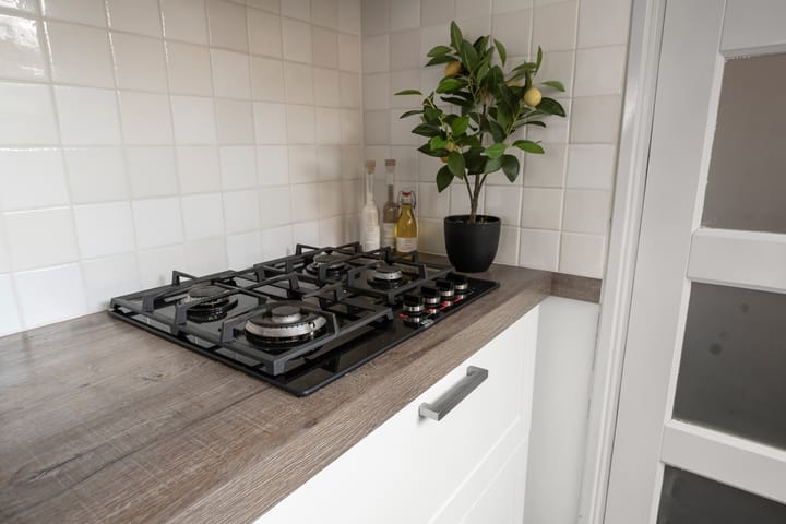 Photo 16 of Dekkerstraat 28