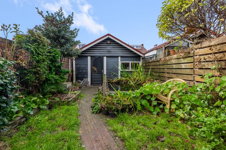 Photo 23 of Dekkerstraat 28