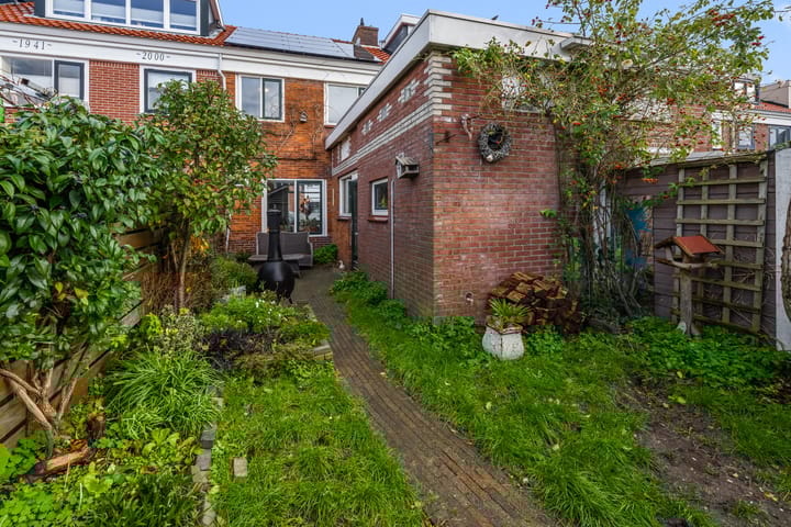 Photo 27 of Dekkerstraat 28