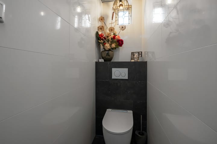 Photo 29 of Dekkerstraat 28